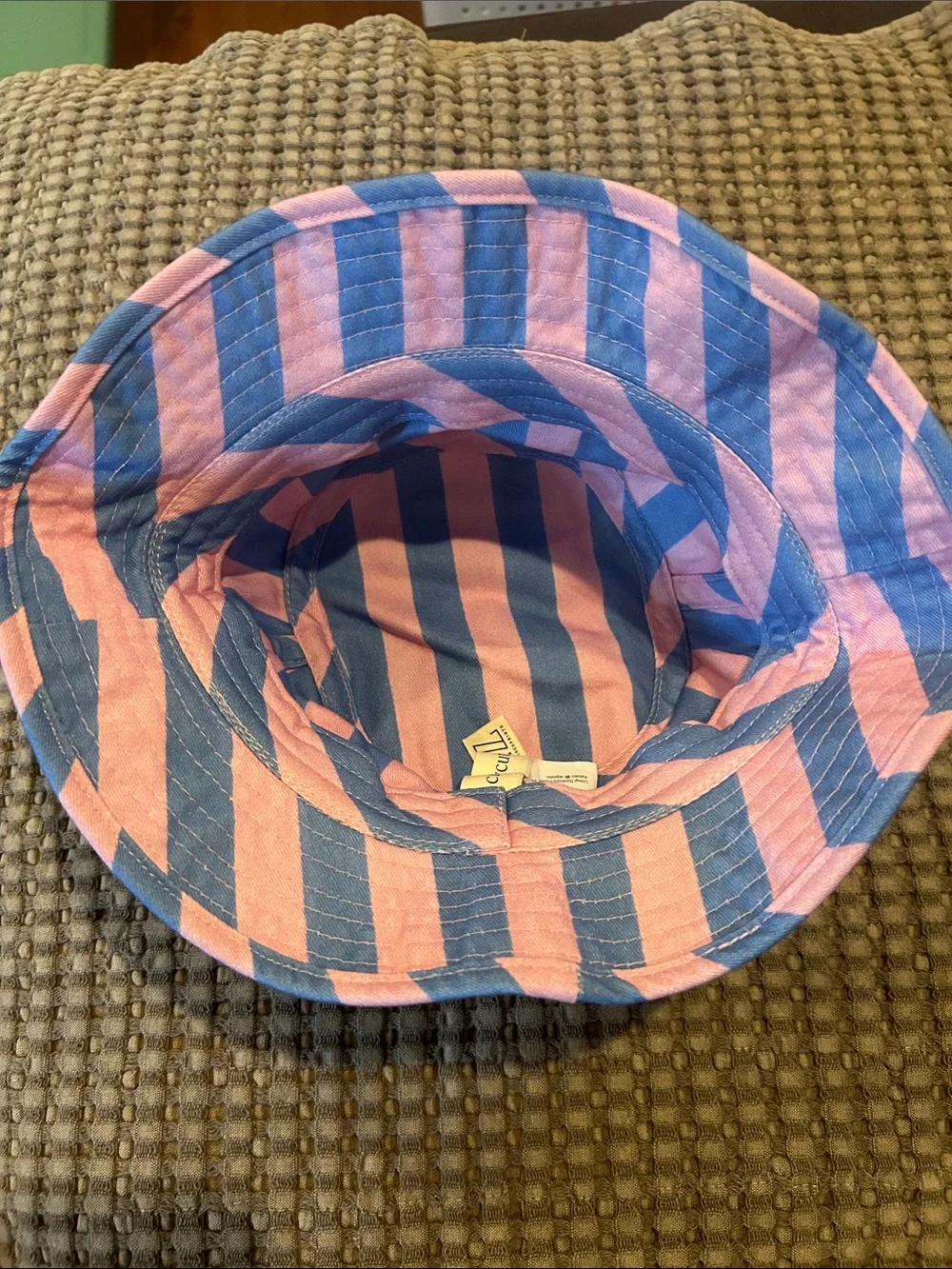 Crewcuts kids bucket